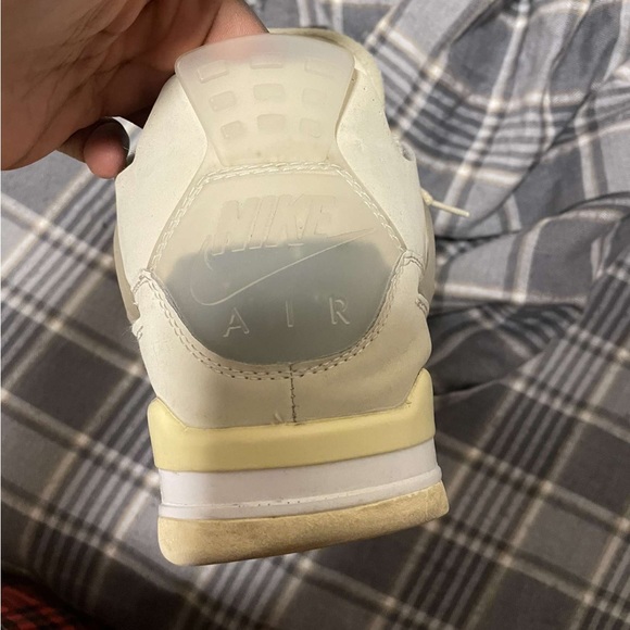 Off whites jordan 4s - Picture 5 of 6
